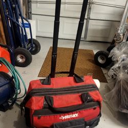 tool carrying case with wheels perfect condition 