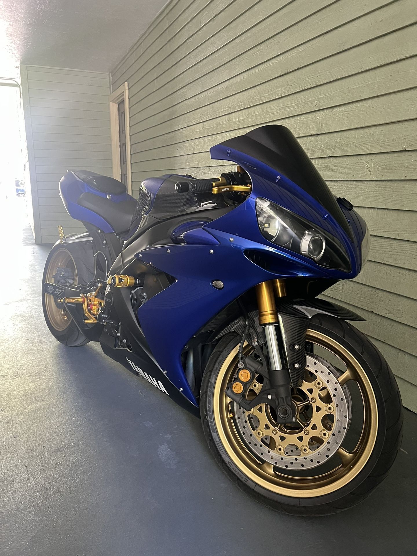 2006 Yamaha R1 Tuned!!