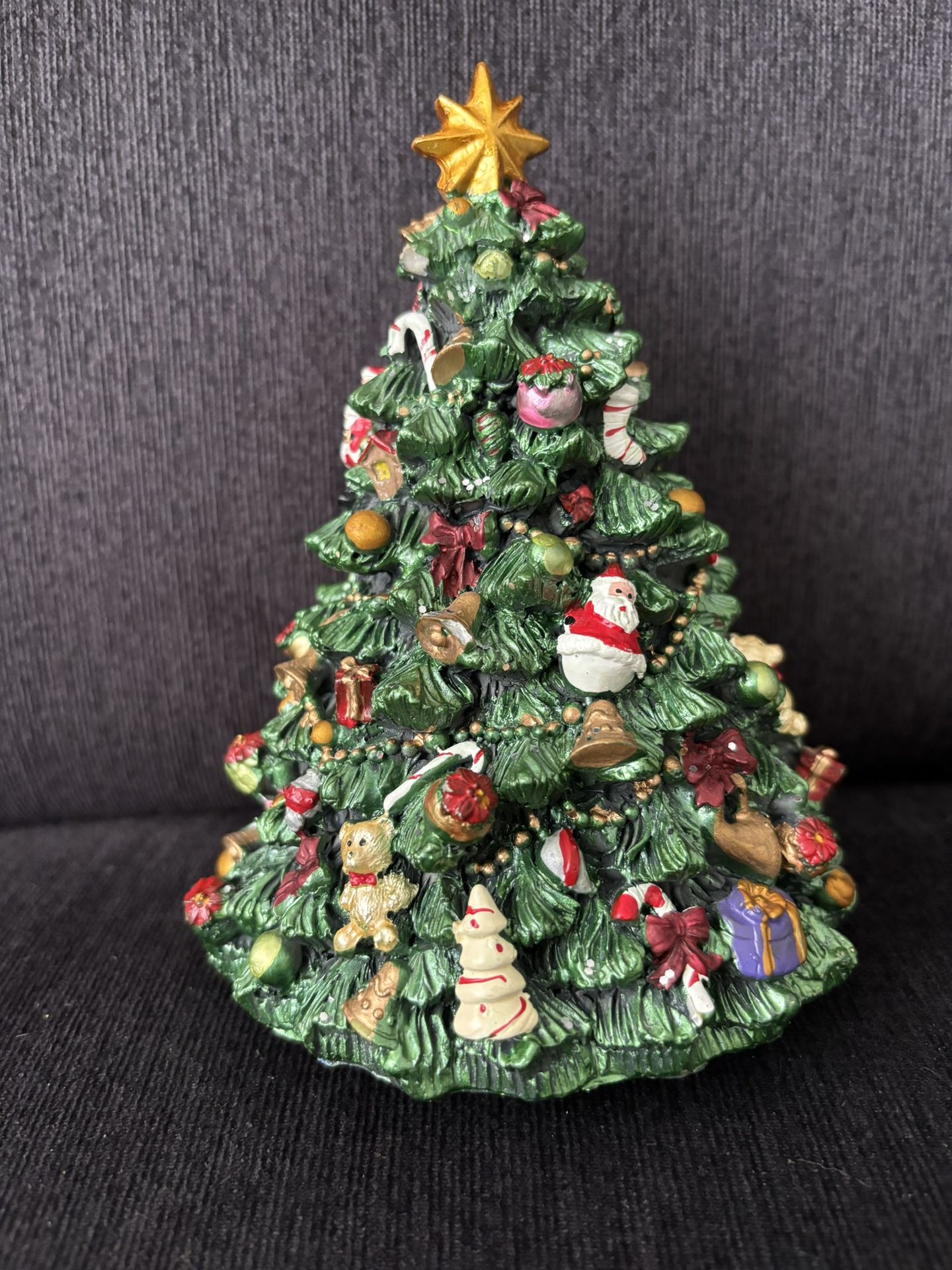 Playing Music Christmas Tree