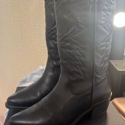Steve Madden Black Boots