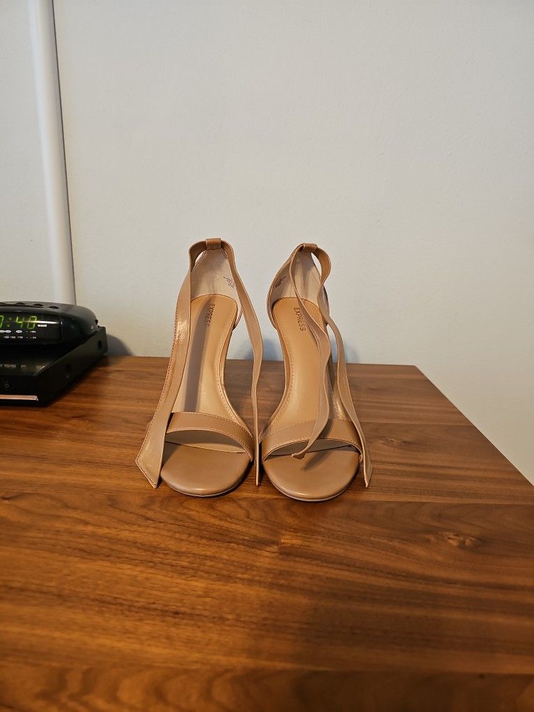 Express Tie Strap 3 1/2" Heel Color Tan