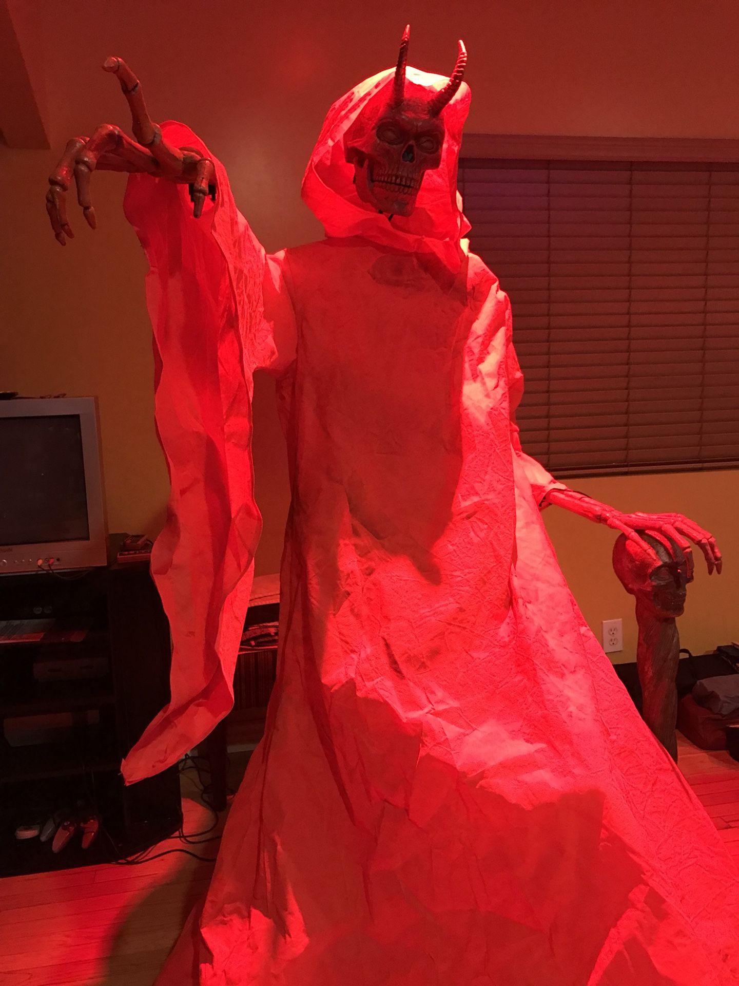 halloween animatronic harbinger of hell