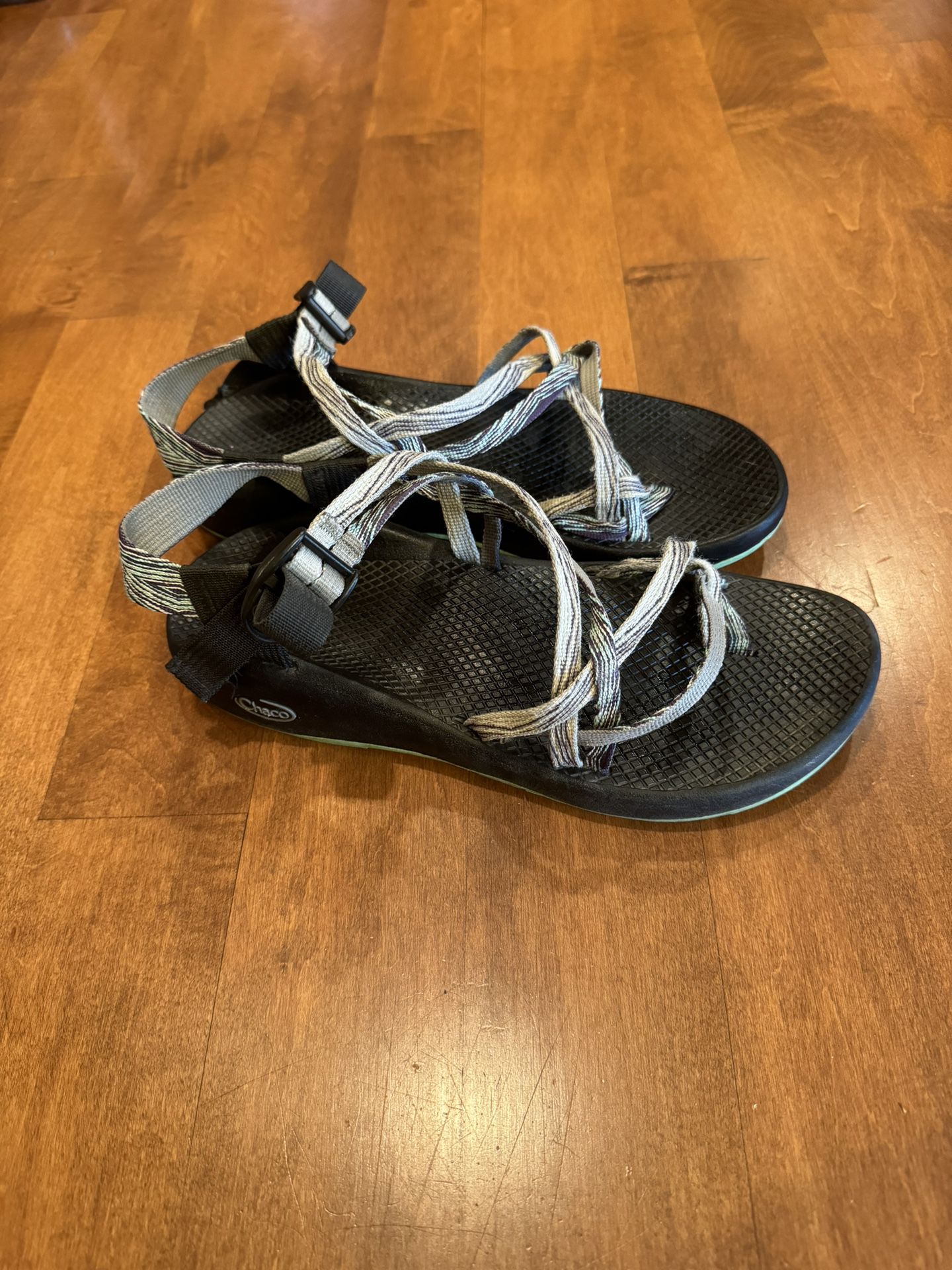Woman’s Chaco Sandals Shipping Avaialbe 