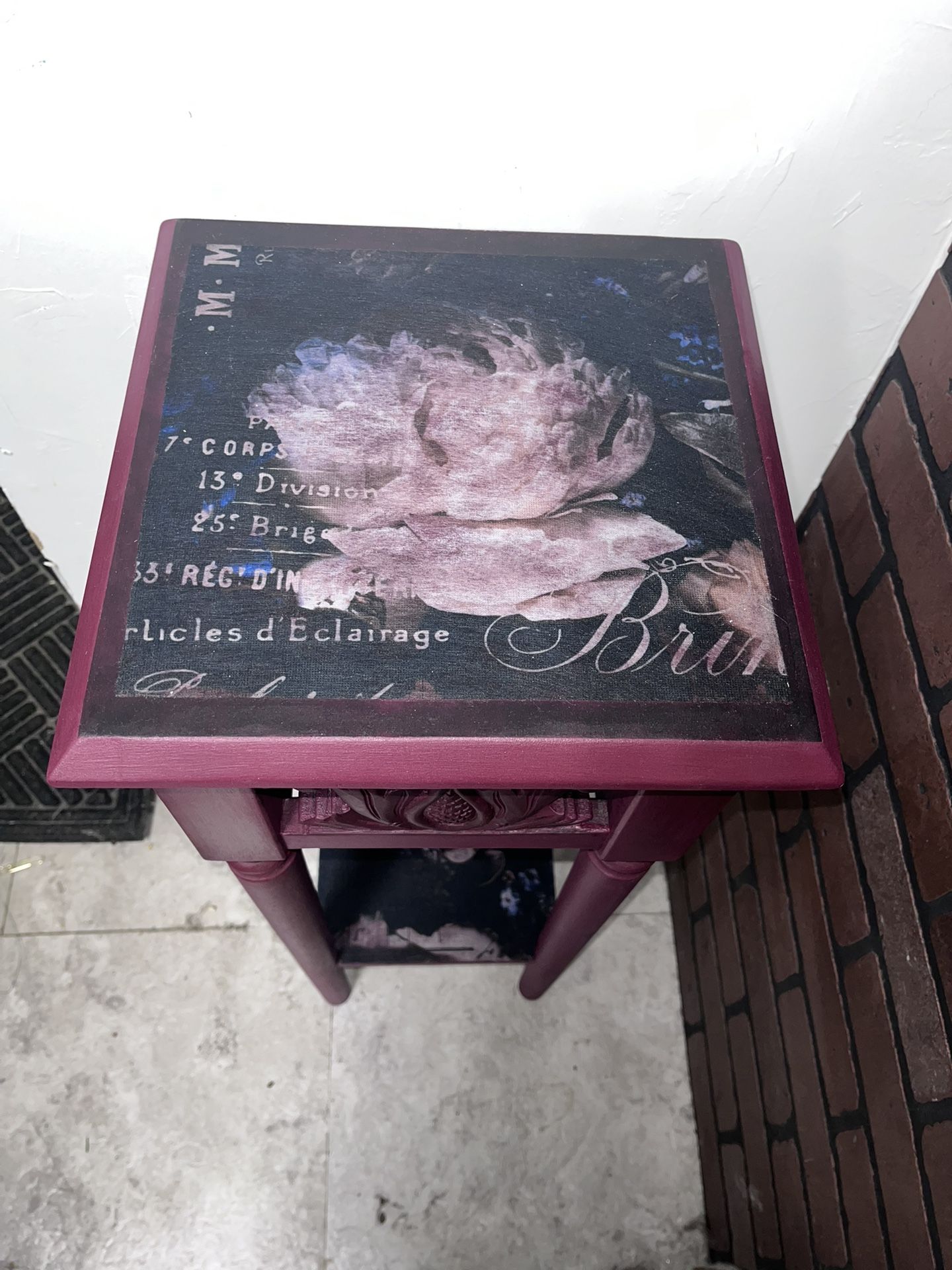 Plant Stand/Side Table