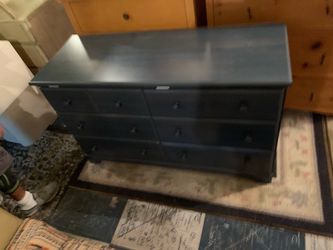 New! South Shore Blueberry Finish Blue Distressed 6 Drawer Dresser w/ Locking Safety Drawers $175 OBO!