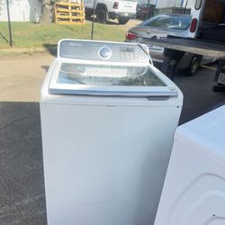 Samsung Washer & Smart Steam Dryer Set – Great Condition (Cinco Ranch Pick-Up)