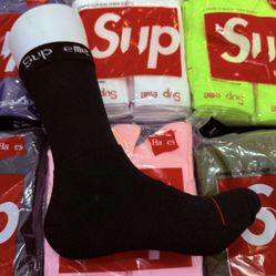 SUPREME SOCKS♠️
