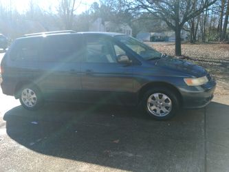 03 Honda Odyssey van