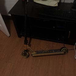 Madd Gear Scooter Elite