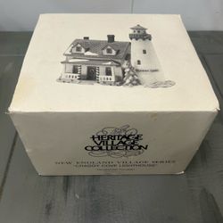 Department 56 Craggy Cove Lighthouse