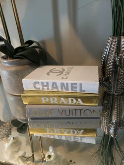 Decor Books