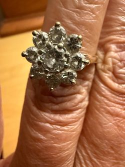 Diamond Cluster Flower Cocktail Ring