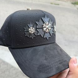 BARBAS SNOWFLAKE HAT (READ DESCRIPTION)