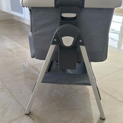Baby Bassinet Bedside Sleeper With Mattress