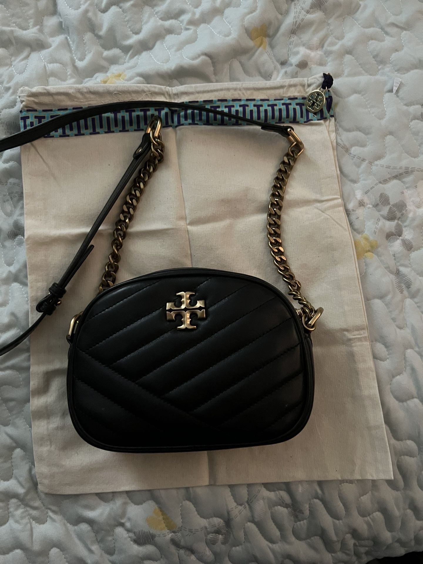 Tory Burch Kira Chevron Small Bag AUTHENTIC for Sale in Cty Of Cmmrce, CA -  OfferUp