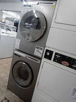 Asko 24" gray stackable front load washer and dryer set - Free delivery