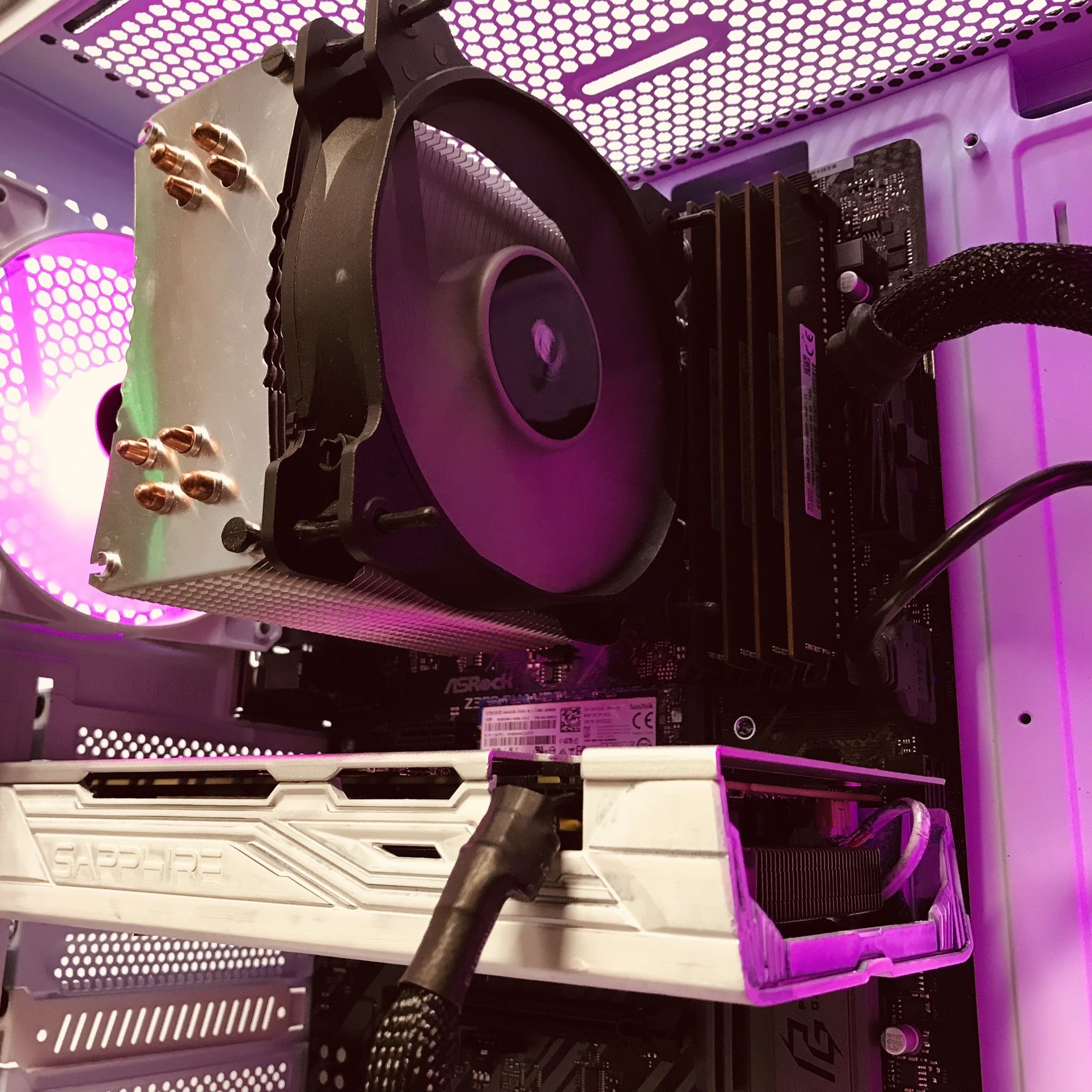 Intel Core i5 9400 • NVIDIA GTX 1070 8GB OC • 512 GB SSD