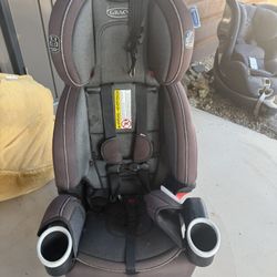 Graco 4ever Dlx car seat Infant- 100lbs