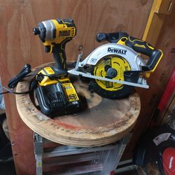 DEWALT 20V TOOL SET