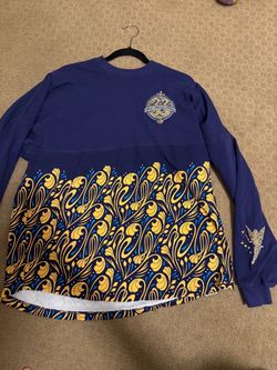 Rare Disney Club 33 Exclusive Sweatshirt – Collector’s Item