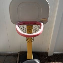 Basketball Hoop 