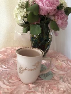 New “Bridemaid“ porcelain cup with gold design for your wedding or bridal shower gift