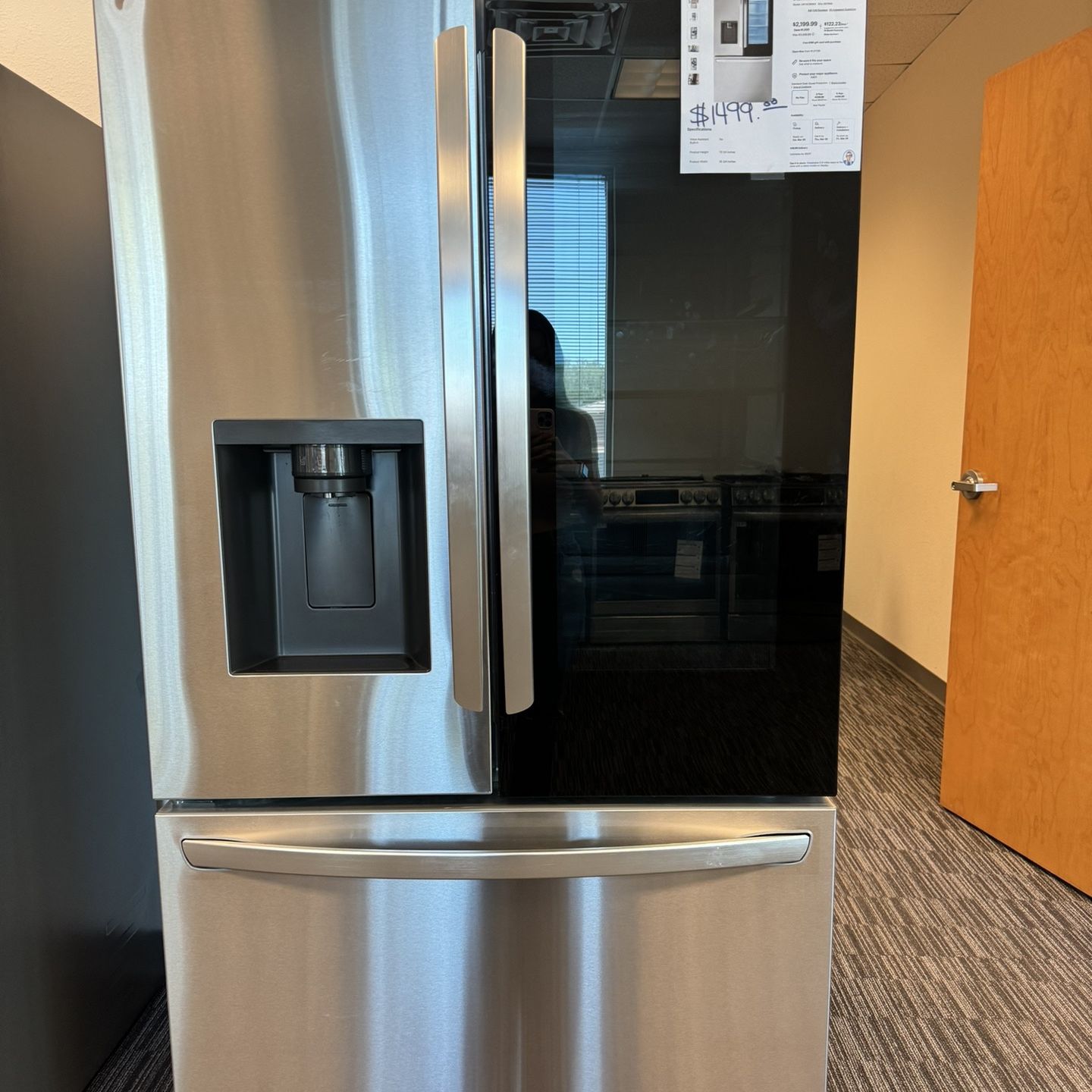 LG SmartView Counter Depth French Door Refrigerator 