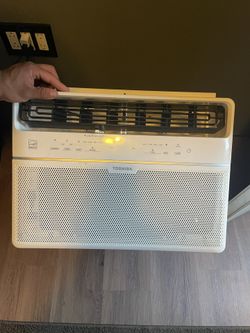 AC Window Unit