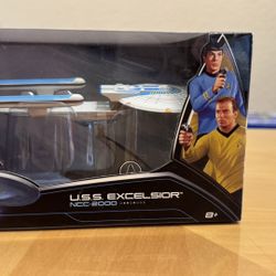 STAR TREK* U.S.S. EXCELSIOR NCC-2000 DIE-CAST METAL MODEL – "THE GREAT EXPERIMENT"!