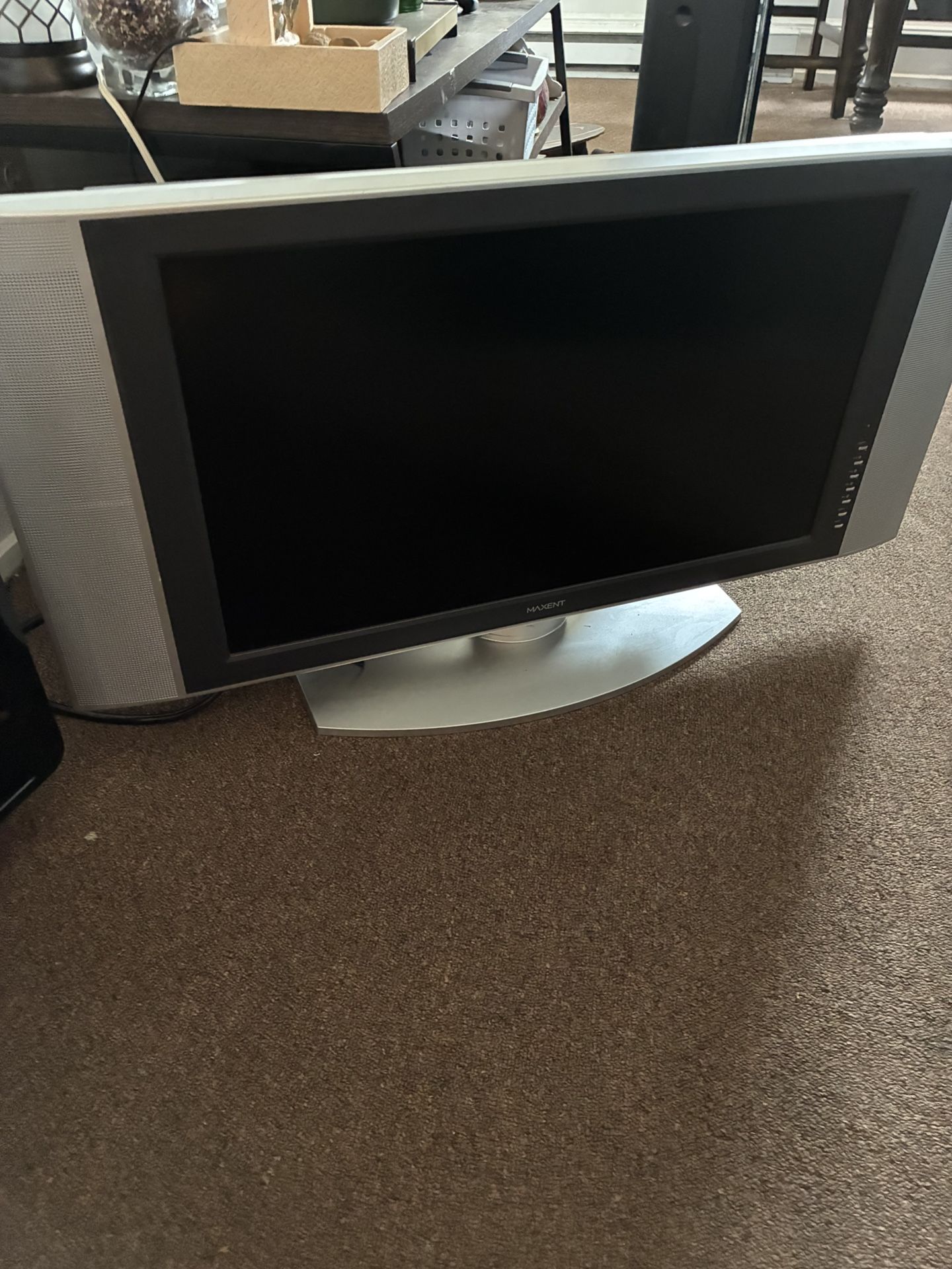 32” Tv Works Great 