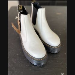 New Doc Marten Platform Boots 