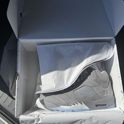 Jordan Retro 5 Wolf Grey