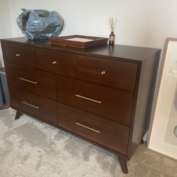 MCM 7 Drawer Dresser
