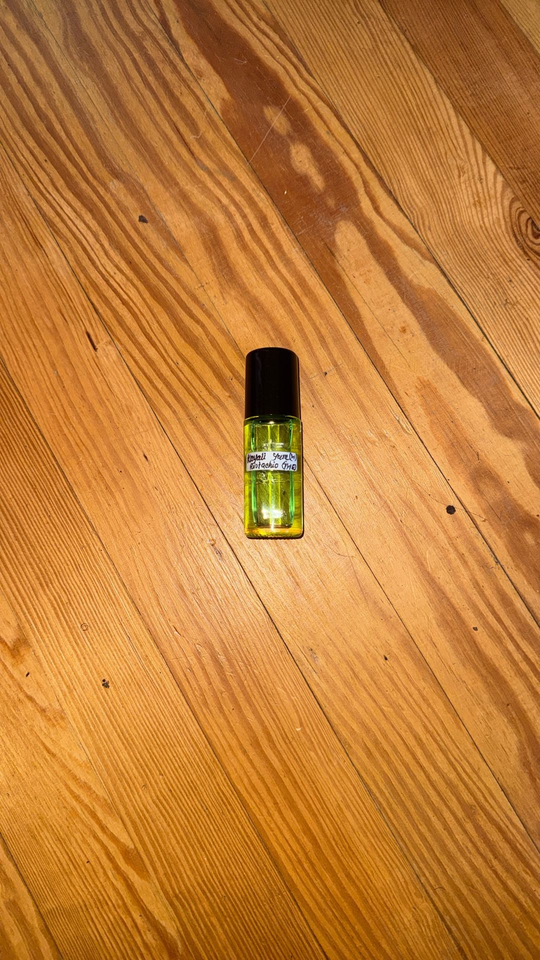 Kayali Yem Woman’s Type Oil Body