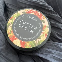 Lucy B’s Butter Cream Brand New 