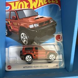 Hot Wheels Mitsubishi Pajero Evolution