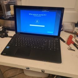 Toshiba Satellite C55t 