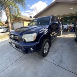 2013 Toyota Tacoma Sport 