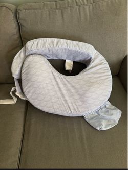 Nursing & Breastfeeding Support Pillow