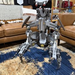 Star Wars droidica @58% Scale