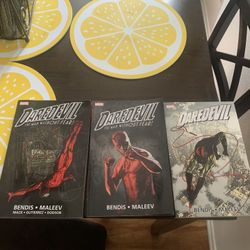 Daredevil Ultimate Collection Vol 1-3 (Bendis Run)