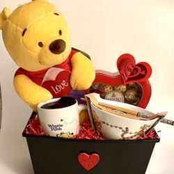 Winnie The Pooh Plush Gift Basket
