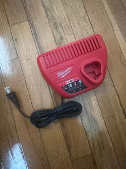 Milwaukee m12 charger