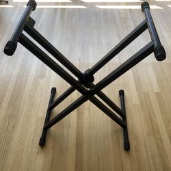 Quik Lok Keyboard Stand