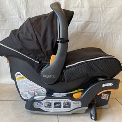 Chicco KeyFit 30 Zip Infant Car seat With Base