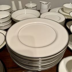 Mikasa White / Platinum China 
