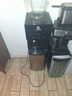 Avalon Bottom Dispensing Water Machine With Bottle