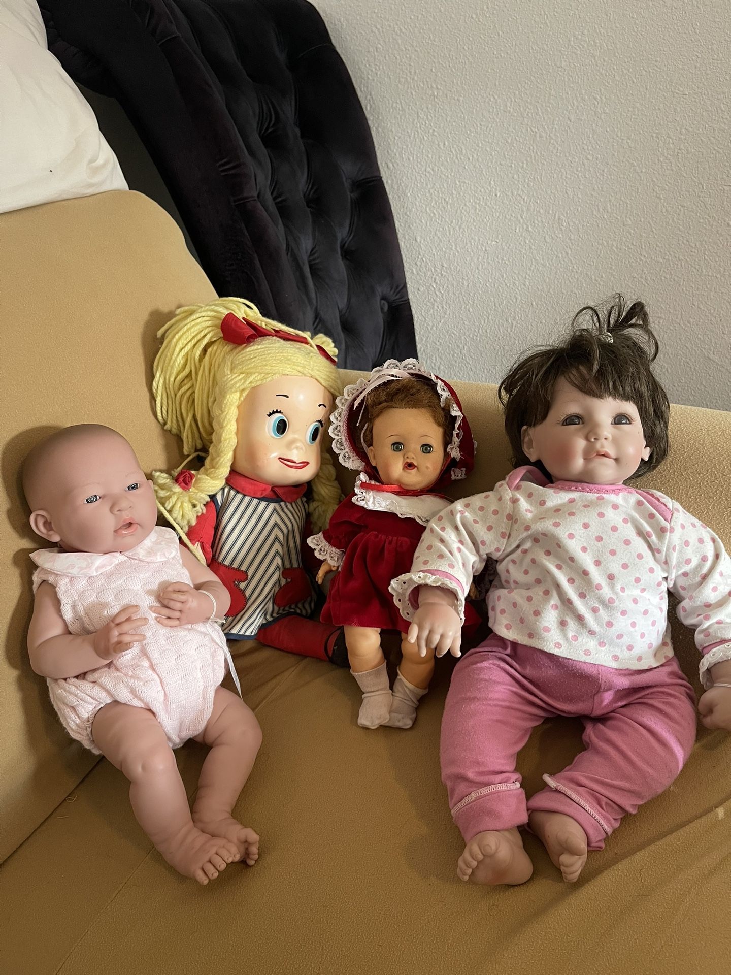 Vintage Dolls 