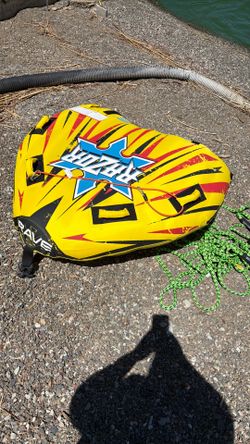 Tow ski tube