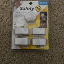 Safety 1st Complete Magnetic Locking System (quantity 2)